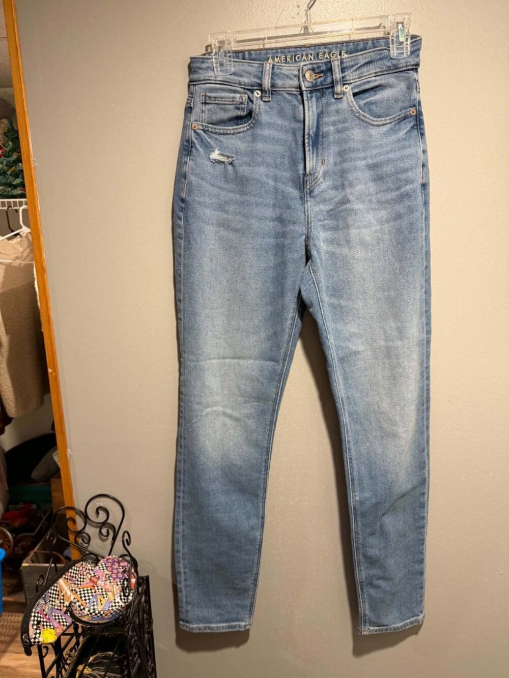 American Eagle Mom Jeans Size 2 Long